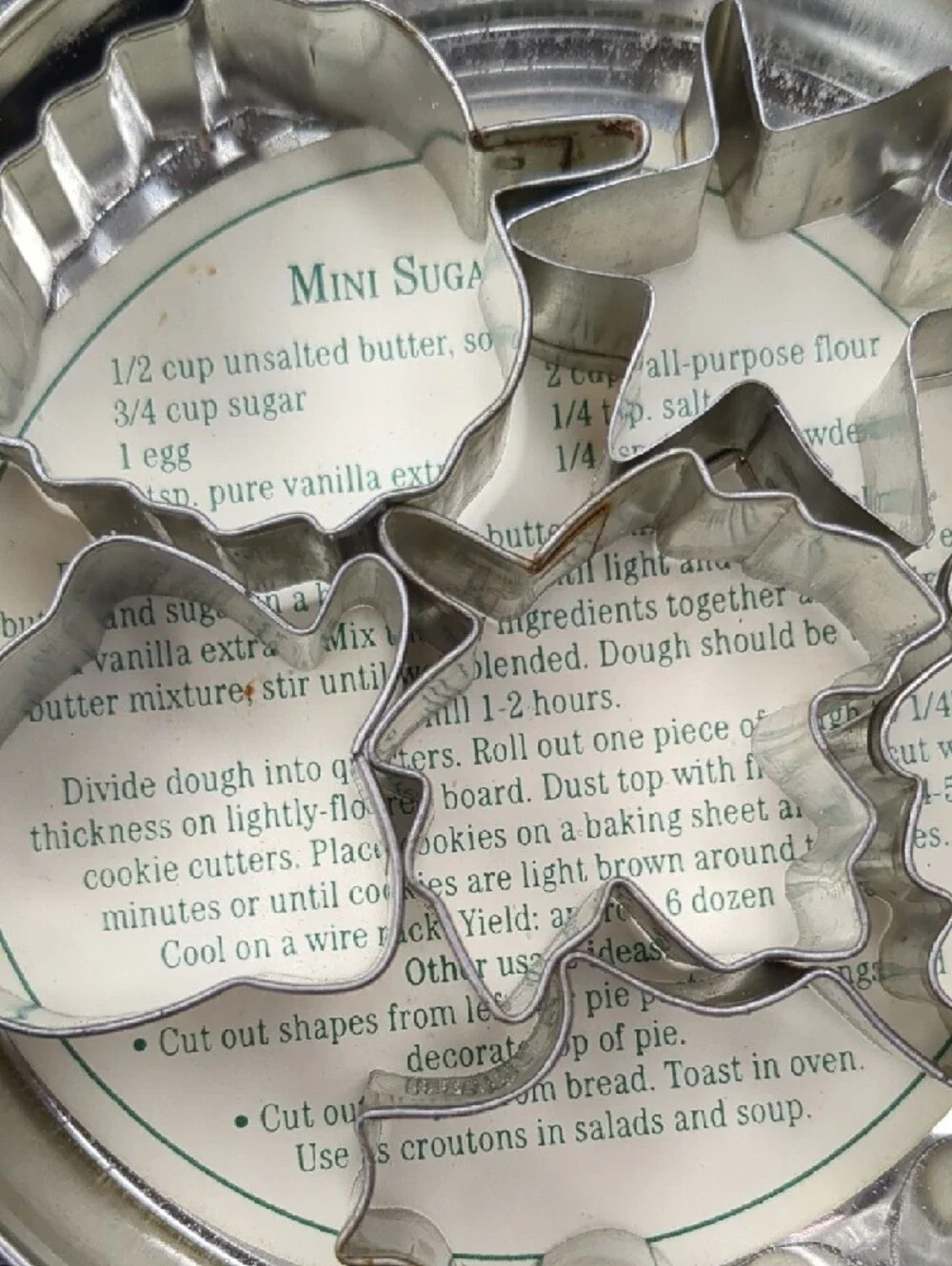Vintage Williams Sonoma Mini Leaf Cookie Cutter Tin Pie Decorating